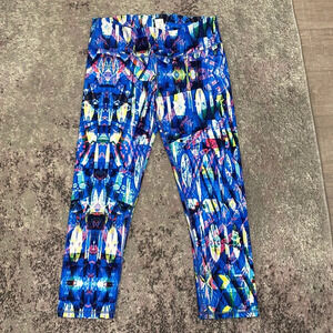 Fabletics Women's Geometric Pattern Blue Pink Print Crop Workout Leggings Sz S